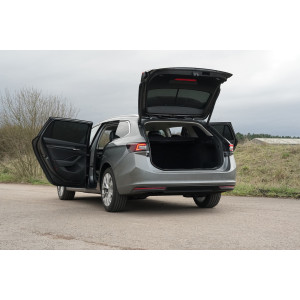 Sjenila za Skoda Superb Combi